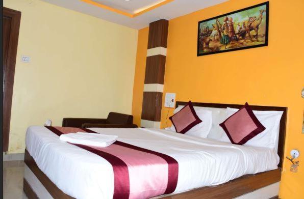 Ar Grand Hotel ราจกี ภายนอก รูปภาพ